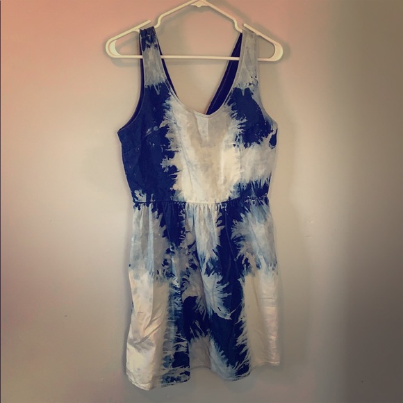 American Eagle Outfitters Dresses & Skirts - American Eagle Tie-Dye Cotton Dress 👗